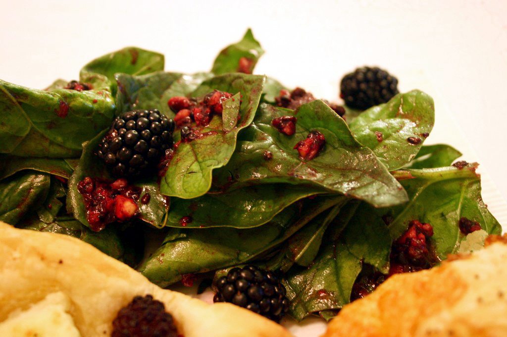Spinach Salad with Blackberry Dressing