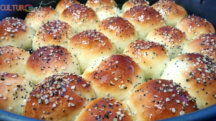 Yemeni Honeycomb Bread