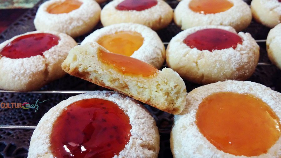 Austrian Christmas Cookies : Christmas Cookies I Couldn T Possibly Eat Anymore Ok Just One Then An Aussie In Austria