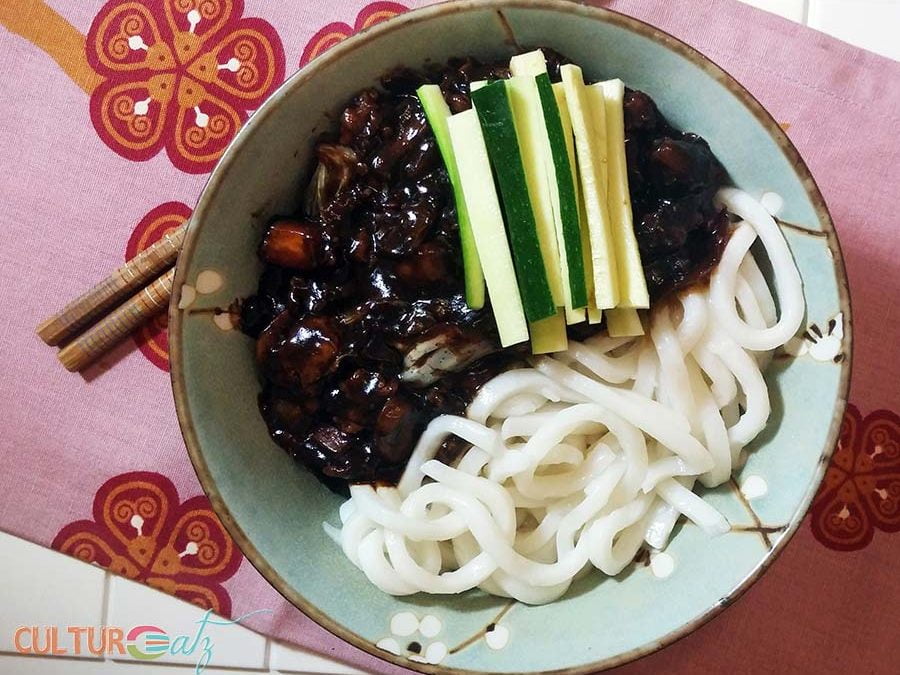 Zha Jiang Mian | 炸酱面 | Chinese Fried Sauce Noodles