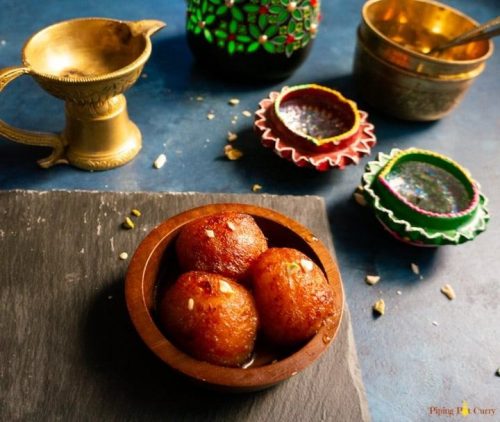 Gulab Jamun (with Khoya)