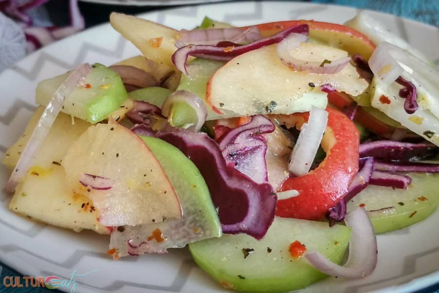 apple coleslaw salad